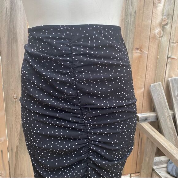 Zara Basic Polka Dot Midi Ruched Skirt Size S - Picture 2 of 12